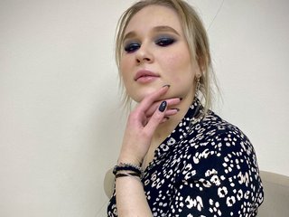 에로틱 한 영상 채팅 CloeHarris
