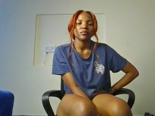 에로틱 한 영상 채팅 CloeMae