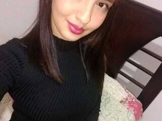 에로틱 한 영상 채팅 cloethea