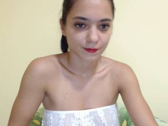 방송 스크린 샷 Clynthya