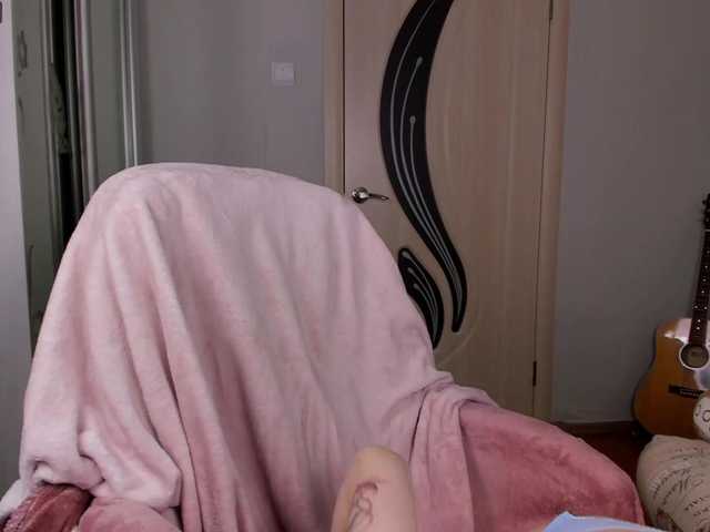 방송 스크린 샷 PaulinePuff