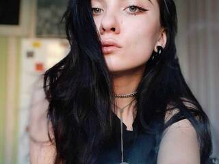 에로틱 한 영상 채팅 Coolfire99