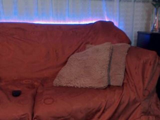 방송 스크린 샷 CoraWest