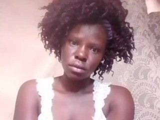 에로틱 한 영상 채팅 corinasweet45
