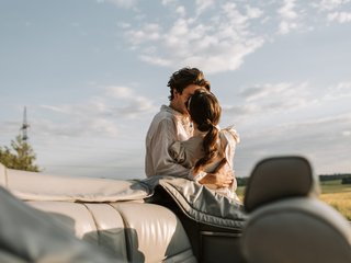에로틱 한 영상 채팅 couple-tats