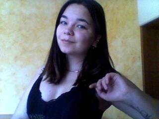 에로틱 한 영상 채팅 CrazMarsel