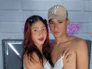 에로틱 한 영상 채팅 Crazy-couplehot-