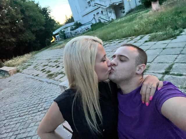 프로필 사진 Crazyhotcouple69