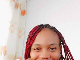 에로틱 한 영상 채팅 Creamyyellowxxx