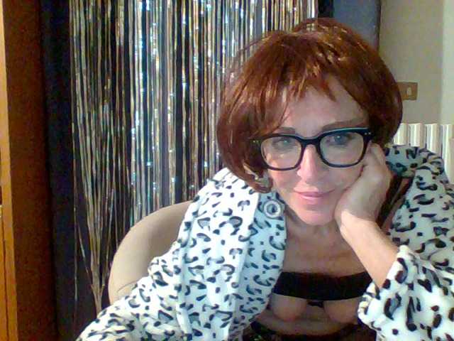 방송 스크린 샷 Crisalideal