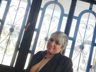 에로틱 한 영상 채팅 Cristal-Villa