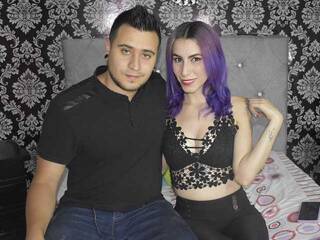 에로틱 한 영상 채팅 CrisVsViolett