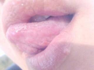 에로틱 한 영상 채팅 crysquirt