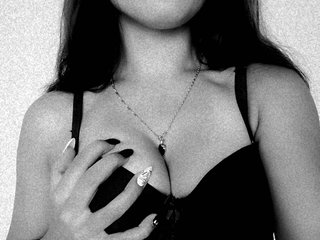 에로틱 한 영상 채팅 Cunning-cobra