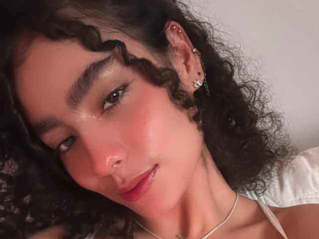 프로필 사진 Victoria_Curly