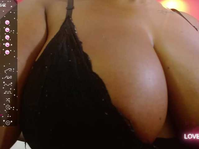 방송 스크린 샷 curvymommyy