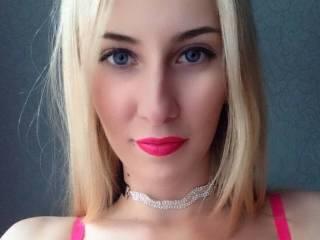 에로틱 한 영상 채팅 cuteblondee