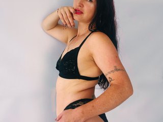 에로틱 한 영상 채팅 dahianaruiz