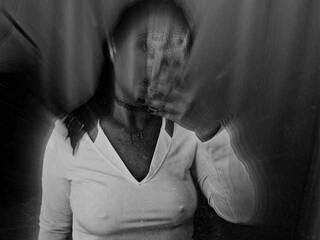 에로틱 한 영상 채팅 Daisy-Chilli