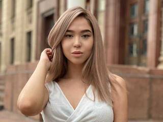 에로틱 한 영상 채팅 DaisyJong