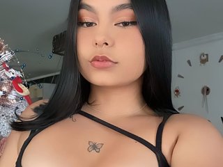 에로틱 한 영상 채팅 DakotaRoss