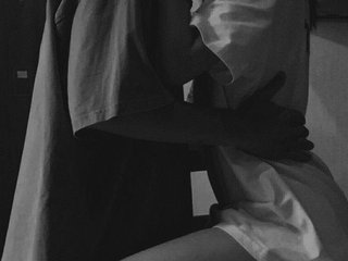 에로틱 한 영상 채팅 Damcoupled