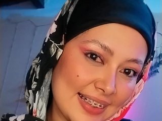 에로틱 한 영상 채팅 DanaAlabi