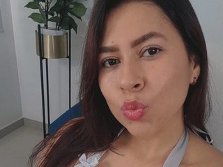에로틱 한 영상 채팅 Danamiller