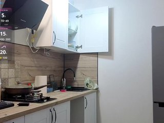 에로틱 한 영상 채팅 Danielea