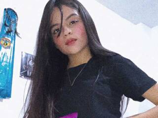 에로틱 한 영상 채팅 danna-whits