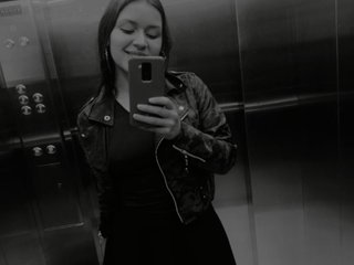 에로틱 한 영상 채팅 Danny-Shy