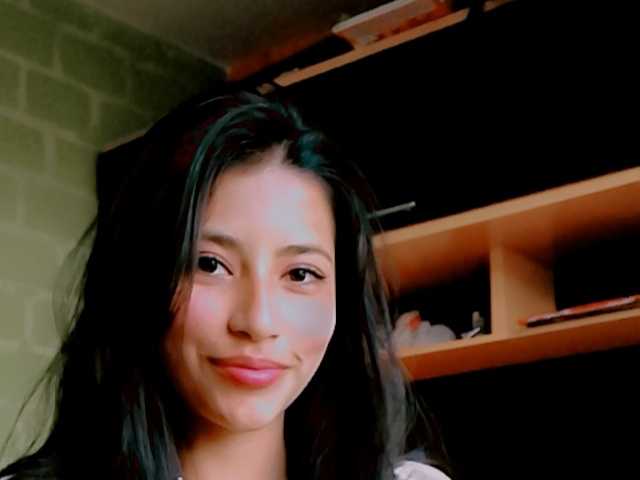 프로필 사진 danycinnamon