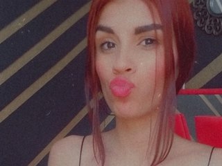 에로틱 한 영상 채팅 DaphneTaylor