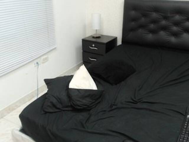 방송 스크린 샷 dara-smith