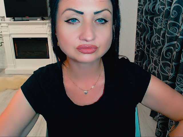 방송 스크린 샷 KinkyDomina