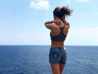 에로틱 한 영상 채팅 NASTENA-S