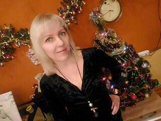 에로틱 한 영상 채팅 DashaRoland