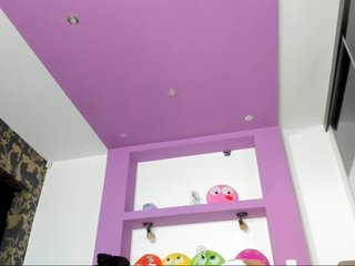 에로틱 한 영상 채팅 dayannasweet