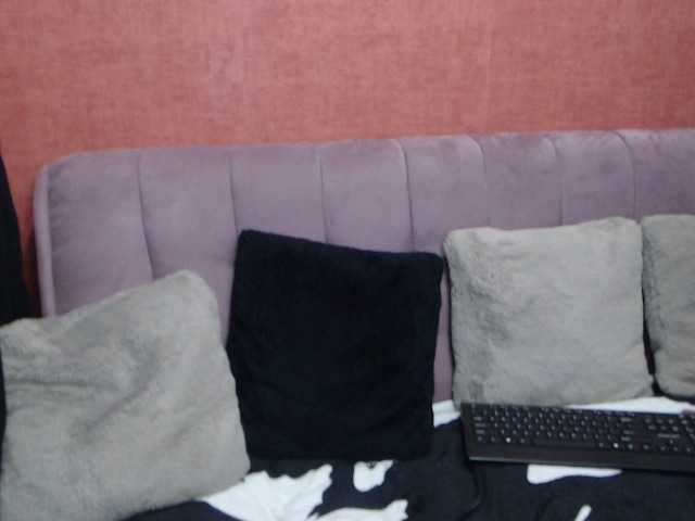 방송 스크린 샷 DayshaDebora