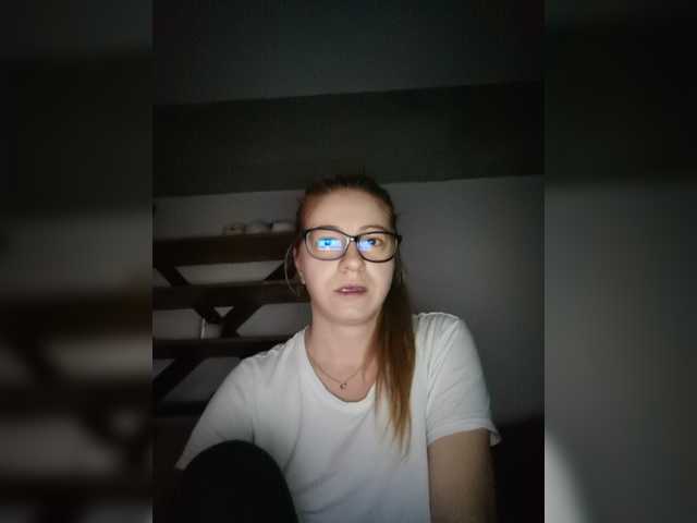 방송 스크린 샷 DeeanaEvans