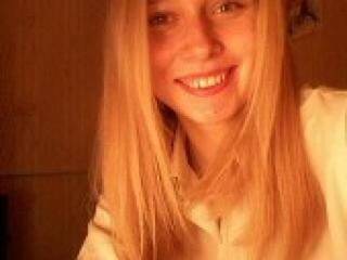 에로틱 한 영상 채팅 demidemeo