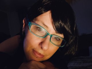 에로틱 한 영상 채팅 Denise79