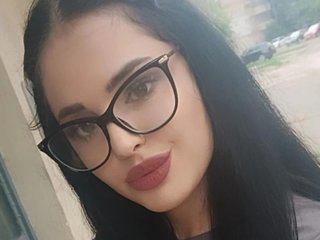 에로틱 한 영상 채팅 Di-Andra