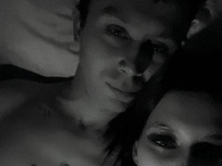 에로틱 한 영상 채팅 Sexy-and-Garry