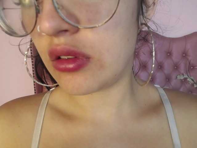 사진 Diamonstar- #deepthroat #blowjob #new #latina #spit