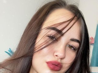 에로틱 한 영상 채팅 DianaTaylor