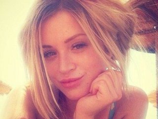 에로틱 한 영상 채팅 DianeLaSweet