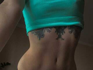 에로틱 한 영상 채팅 Koshkojena