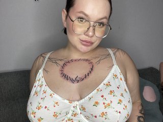 에로틱 한 영상 채팅 Divine-1