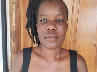 에로틱 한 영상 채팅 Dizzylaughter